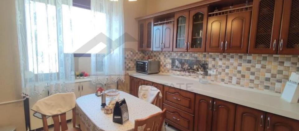 Nəriman Nərimanov heykəlinin yanında 5 otaqlı mənzil satılır/270 kv.m. - 10