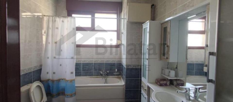 Nəriman Nərimanov heykəlinin yanında 5 otaqlı mənzil satılır/270 kv.m. - 11