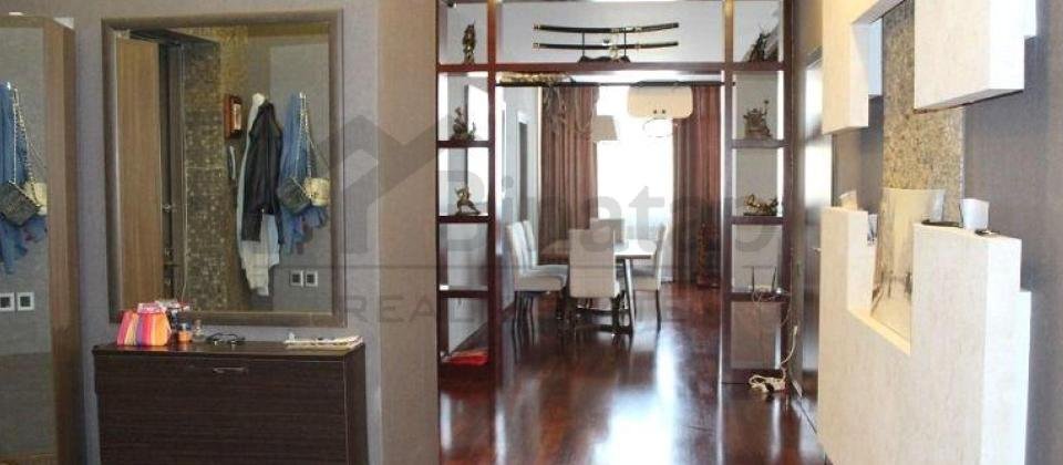Koroğlu və Dədə Qorqud parklarının yanında 5 otaqlı mənzil satılır/214 kv.m. - 8