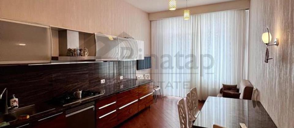 Zərifə Əliyeva adına Milli Oftalmologiya Mərkəzinin yanında 5 otaqlı mənzil satılır/260 kv.m. - 6