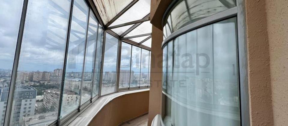 Zərifə Əliyeva adına Milli Oftalmologiya Mərkəzinin yanında 5 otaqlı mənzil satılır/260 kv.m. - 15