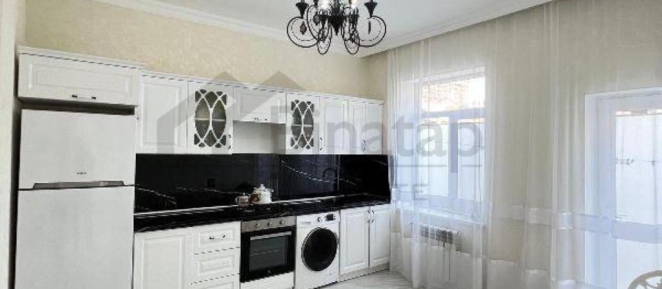 Badamdar qəsəbəsi, 3cü massivdə həyət evi satılır/200 kv.m. - 9