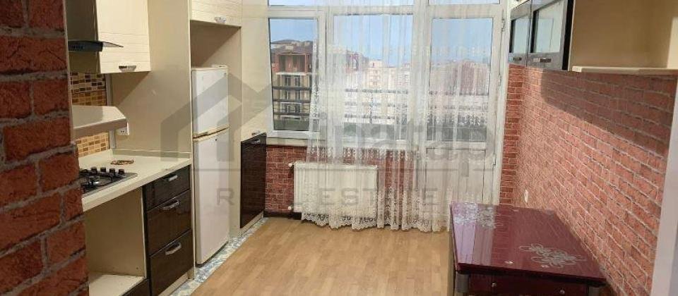 8 Noyabr m/s yanında 2 otaqlı mənzil satılır/86 kv.m. - 7