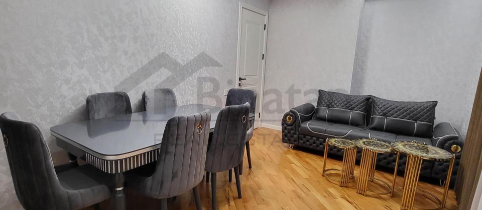 28 May m/s yaxın məsafədə 2 otaqlı mənzil satılır/71 kv.m. - 7