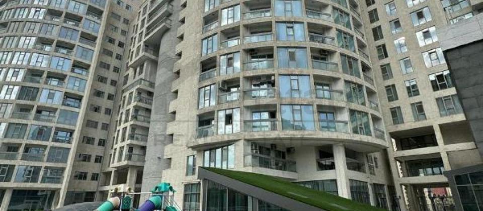 Zapitlər parkı, Vurgun Residencedə 3 otaqlı mənzil satılır/169 kv.m. - 3