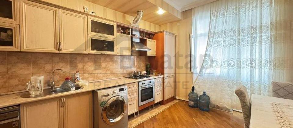 Hüseyn Cavid parkı və Elmlər Akademiyası m/s na yaxın 3 otaqlı mənzil satılır/127 kv.m. - 7