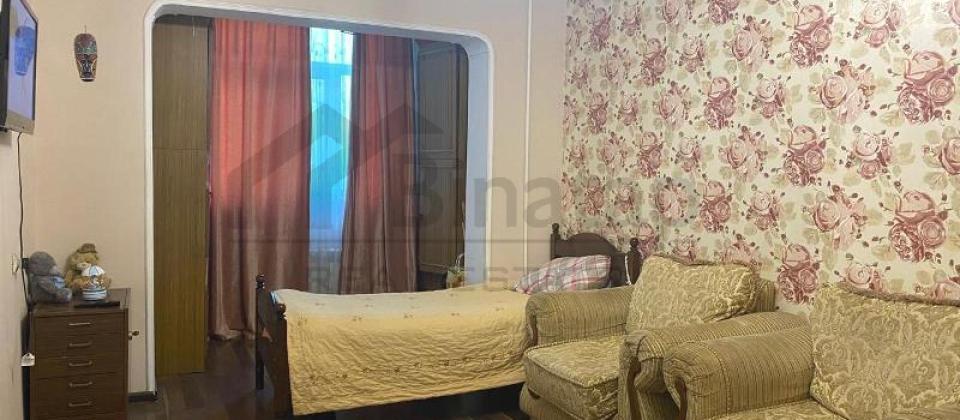 Heydər Əliyev Mərkəzinin yanında 3 otaqlı mənzil satılır/100 kv.m. - 3