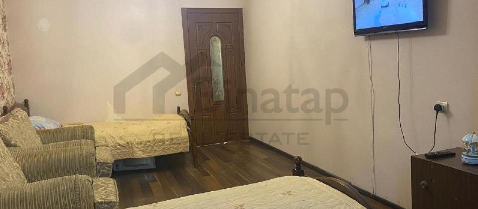 Heydər Əliyev Mərkəzinin yanında 3 otaqlı mənzil satılır/100 kv.m. - 4