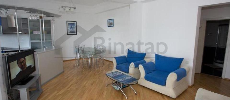 Bulvarla üzbə üz, Qız Qalasının yanında 3 otaqlı mənzil satılır/125 kv.m. - 3