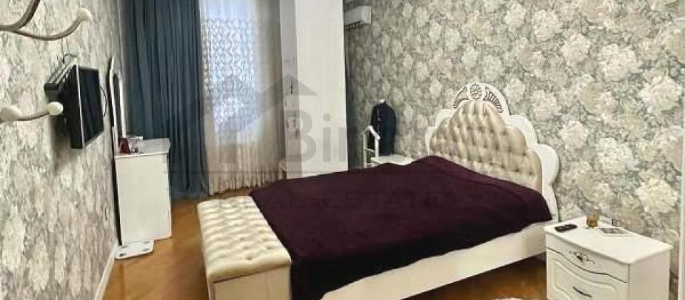 8ci mkrn, Qoşa yanacaq doldurma məntəqəsinin yanında 3 otaqlı mənzil satılır/110 kv.m. - 3