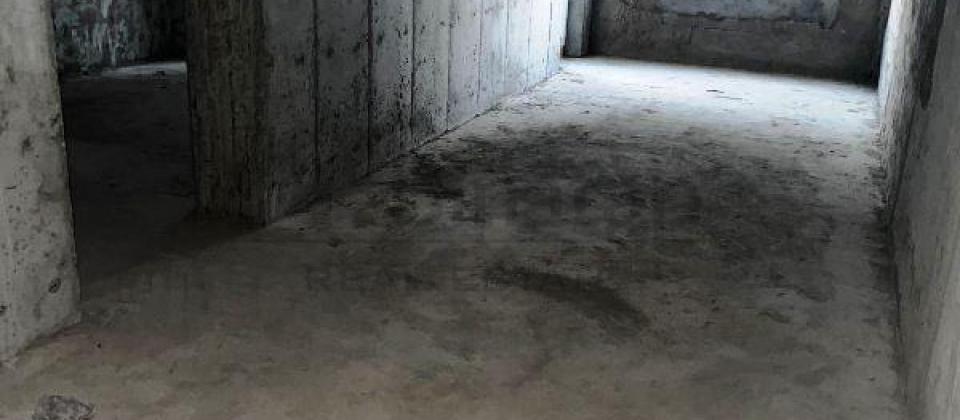 Azadlıq prospekti, Neftçi bazanın yanında 4 otaqlı mənzil satılır/186 kv.m. - 5