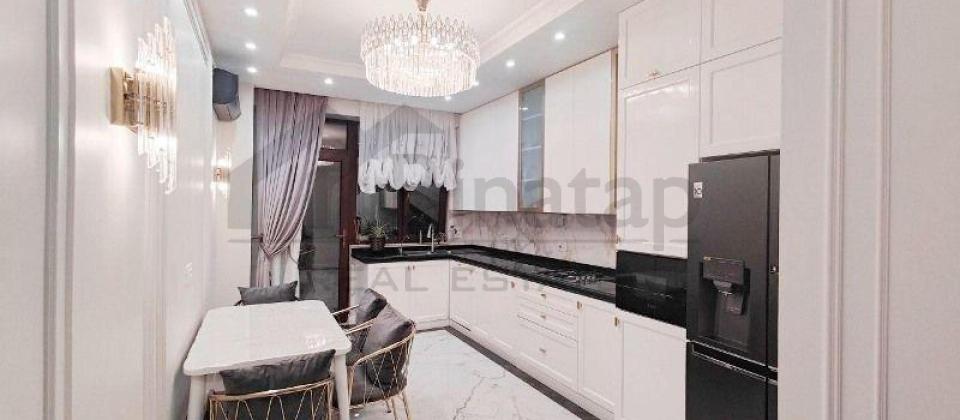 Nərimanov m/s və Metroparkın yanında 3 otaqlı mənzil satılır/132.8 kv.m. - 9