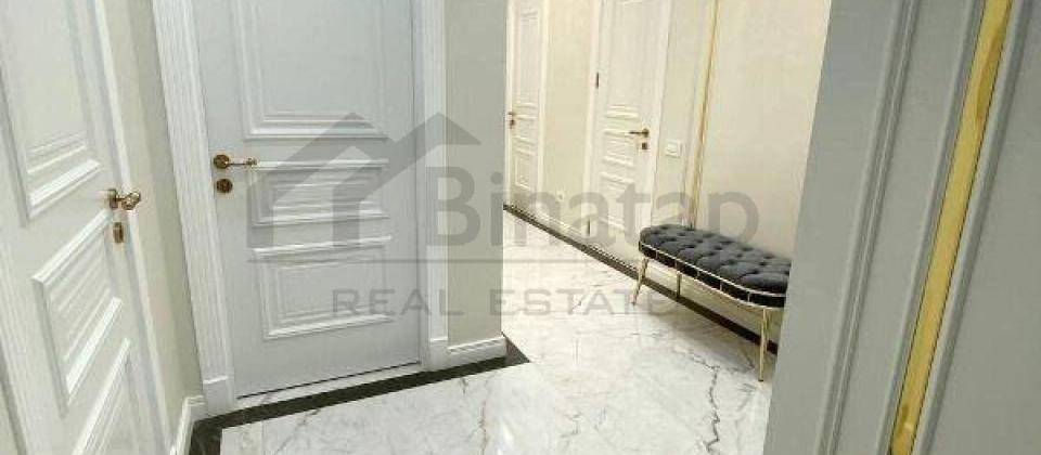 Nərimanov m/s və Metroparkın yanında 3 otaqlı mənzil satılır/132.8 kv.m. - 12