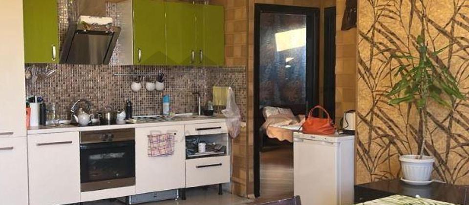 Yasamal Parkının yanında 3 otaqlı mənzil satılır/85 kv.m. - 2