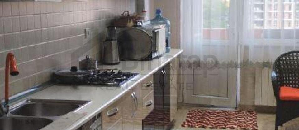 Zapitlər parkı, Nizami və 28 May m/s yaxın qanuni 2 otaqlı mənzil satılır/90 kv.m. - 7