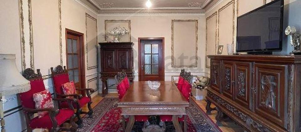 Nəriman Nərimanov m/s yaxın, Saatlı binada 6 otaqlı mənzil satılır/175 kv.m. - 4