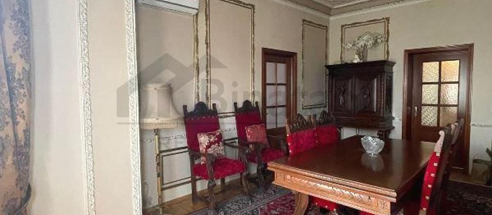 Nəriman Nərimanov m/s yaxın, Saatlı binada 6 otaqlı mənzil satılır/175 kv.m. - 5