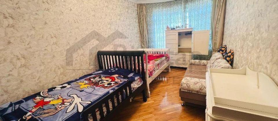 Statistika Komitəsi, Nizami m/s yaxın 4 otaqlı mənzil satılır/205 kv.m. - 8