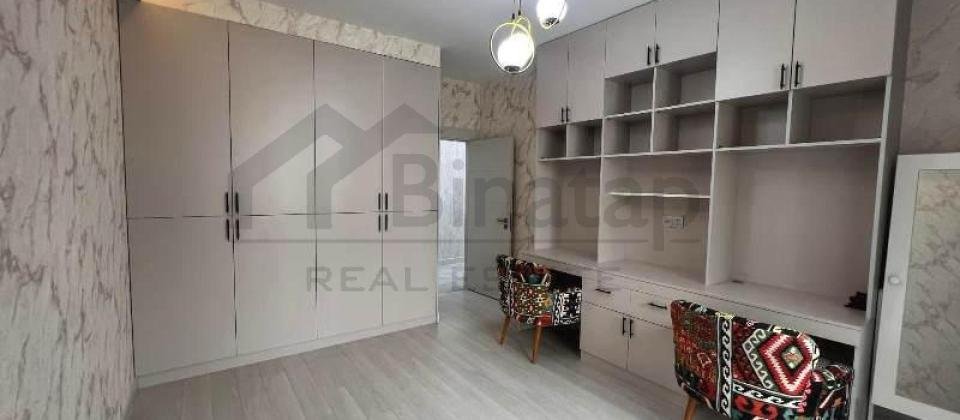 8 Noyabr m/s yanında 4 otaqlı mənzil satılır/138 kv.m. - 5