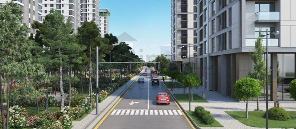 20 Yanvar və İnşaatçılar m/s yaxın 3 otaqlı mənzil satılır/81 kv.m. - 2