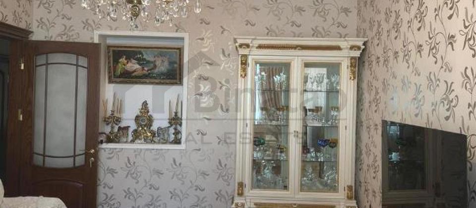 Stalinka..! Maliyyə Nazirliyi və Zabitlər parkının yanında 3 otaqlı mənzil satılır/80 kv.m. - 3