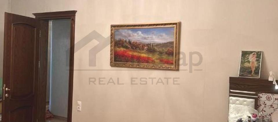 Stalinka..! Maliyyə Nazirliyi və Zabitlər parkının yanında 3 otaqlı mənzil satılır/80 kv.m. - 8