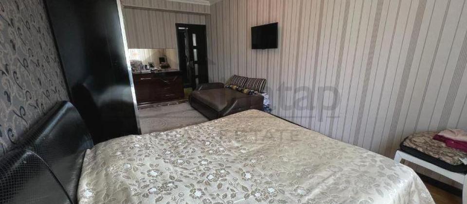 9cu mkrn, Zərifə Əliyeva parkının yanında 3 otaqlı mənzil satılır/92 kv.m. - 9