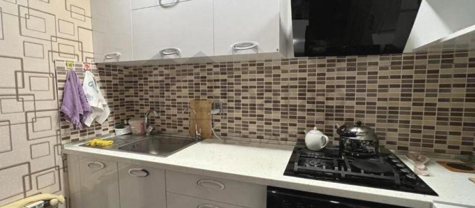 9cu mkrn, Zərifə Əliyeva parkının yanında 3 otaqlı mənzil satılır/92 kv.m. - 11