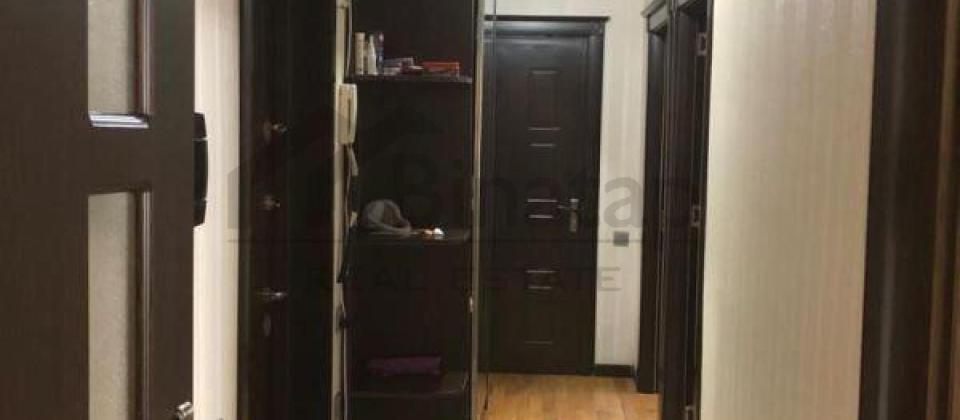 9cu mkrn, Zərifə Əliyeva parkının yanında 3 otaqlı mənzil satılır/92 kv.m. - 13