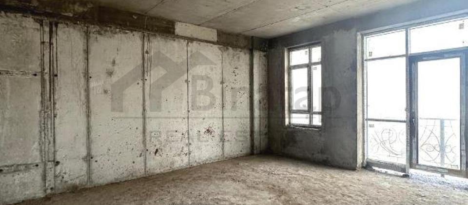 Qış Parkı və Heydər Əliyev Sarayının yanında 4 otaqlı mənzil satılır/230 kv.m. - 4