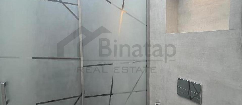 Metropark t/m və Nərimanov m/s yanında 3 otaqlı mənzil satılır/94 kv.m. - 15