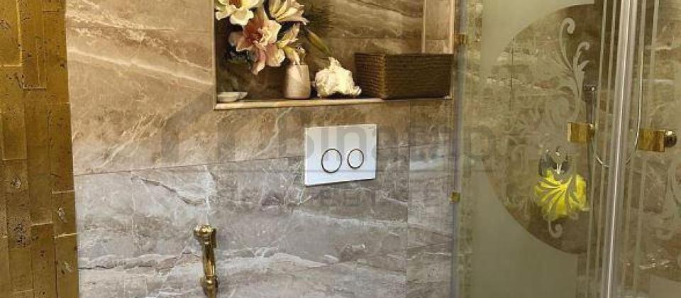 Nəriman Nərimanov heykəlinin yanında 3 otaqlı mənzil satılır/90 kv.m. - 15