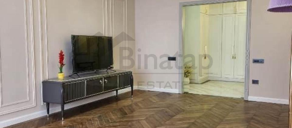 Səməd Vurğun bağı və 28 May m/s yaxın 3 otaqlı mənzil satılır/113 kv.m. - 2