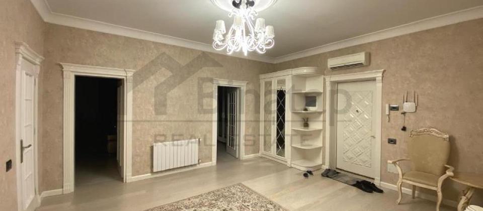 Tibb Universitetinin yanında 3 otaqlı mənzil satılır/160 kv.m. - 13