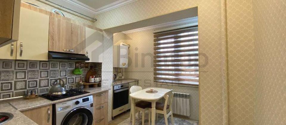 4cü mkrn, Memar Əcəmi m/s yaxın 2 otaqlı mənzil satılır/65 kv.m. - 6