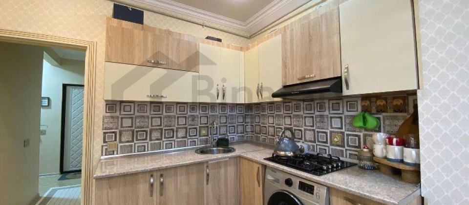 4cü mkrn, Memar Əcəmi m/s yaxın 2 otaqlı mənzil satılır/65 kv.m. - 8