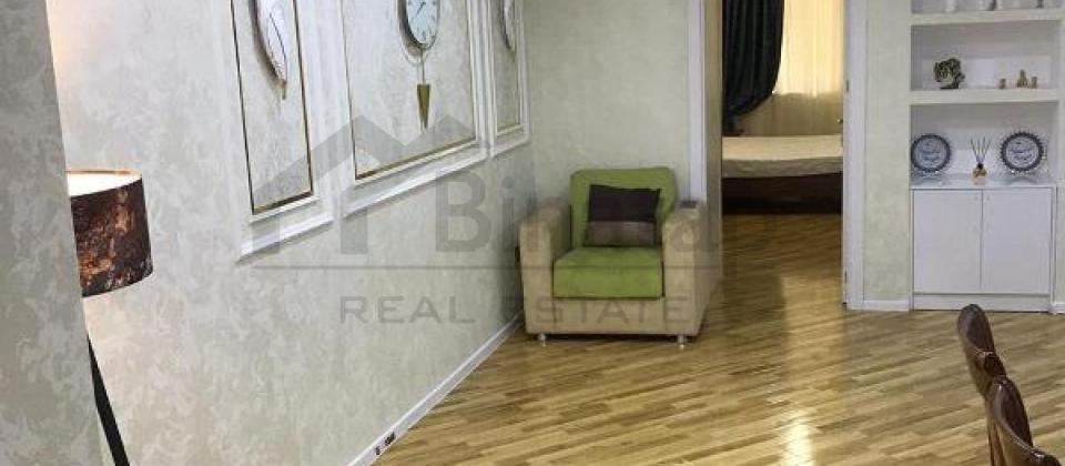 Elmlər Akademiyası m/s, Musabəyov parkının yanında 2 otaqlı mənzil satılır/52 kv.m. - 8