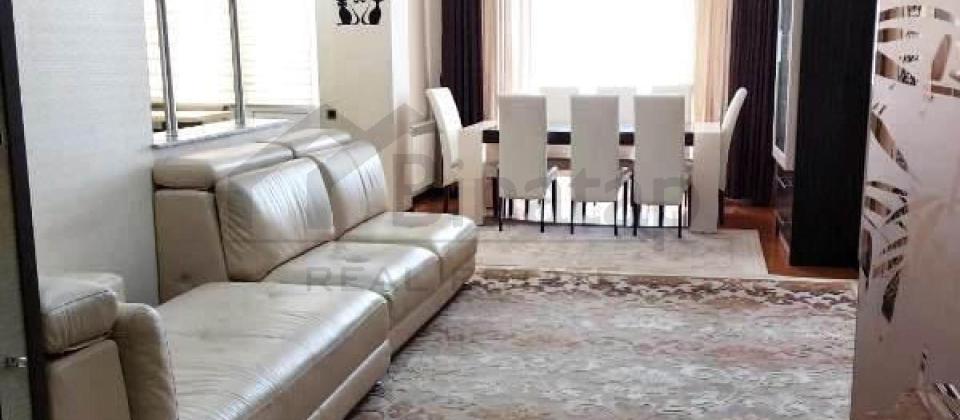 Qələbə dairəsi, Baku Mall'un yanında 3 otaqlı mənzil satılır/125 kv.m. - 6