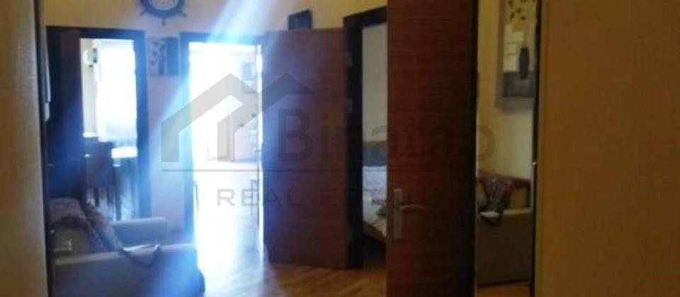 28 May m/s, Səməd Vurğun bağının yanında 3 otaqlı mənzil satılır/135 kv.m. - 10