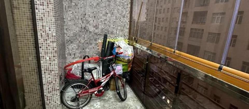 Mədəniyyət və İncəsənət Universitetinin yanında 3 otaqlı mənzil satılır/100 kv.m. - 11