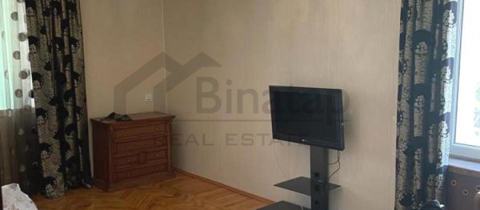 Leninqrad layihəsi..! 20№li məktəb-liseyin yanında 2 otaqlı mənzil satılır/70 kv.m. - 2