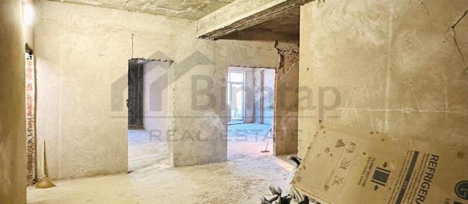 Süleyman Rüstəm küçəsi, 28 May m/s yaxın 5 otaqlı mənzil satılır/249 kv.m. - 10