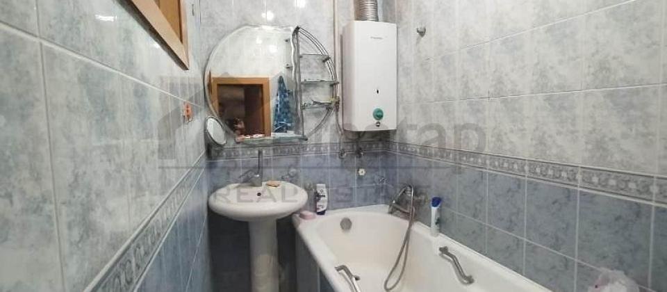İzmir parkının yanı, Hyatt Regency ilə üzbə üz 2 otaqlı mənzil satılır/60 kv.m. - 14