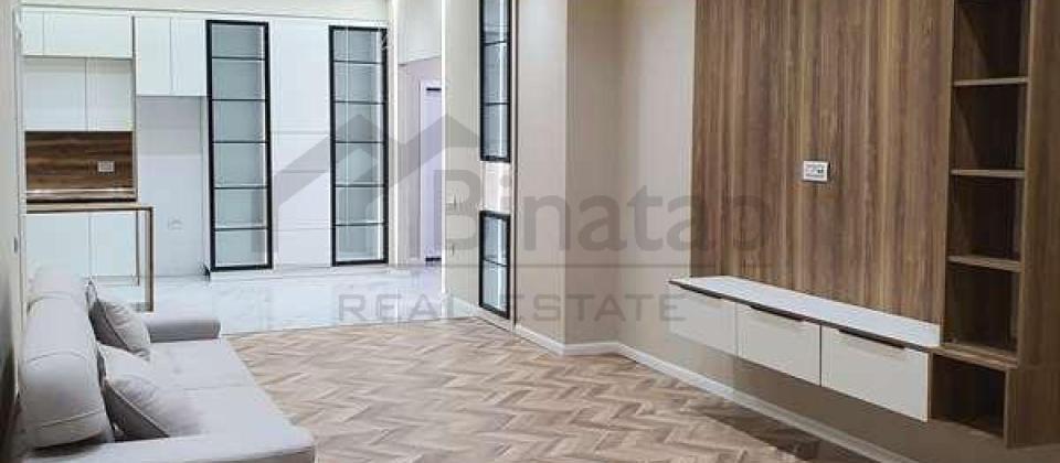 Zumrud Residence'də 2 otaqlı mənzil satılır/94.5 kv.m. - 2