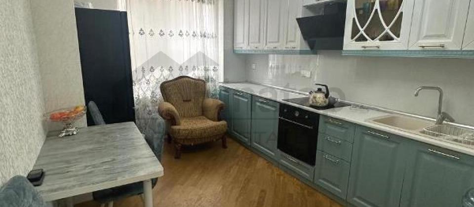 Nəriman Nərimanov heykəlinin yanında 4 otaqlı mənzil satılır/140 kv.m. - 5