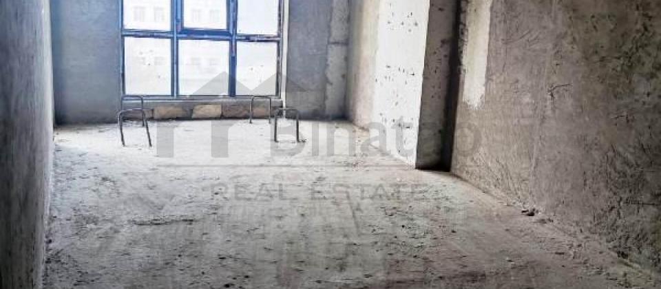 Şərq bazarının yanında 4 otaqlı təmirsiz mənzil satılır/152 kv.m. - 6