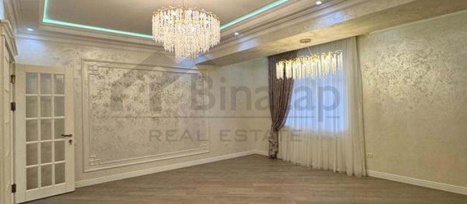 Azadlıq prospekti, Ağ Çiçəyim mağazasının yanında 3 otaqlı mənzil satılır/155 kv.m. - 3