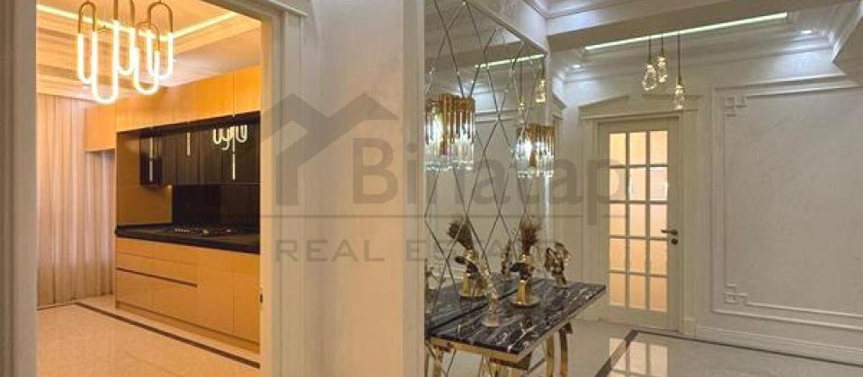 Azadlıq prospekti, Ağ Çiçəyim mağazasının yanında 3 otaqlı mənzil satılır/155 kv.m. - 9