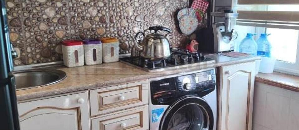 Heydər Əliyev pr., N.Nərimanov m/s yaxın məsafədə 3 otaqlı mənzil satılır/100 kv.m. - 9