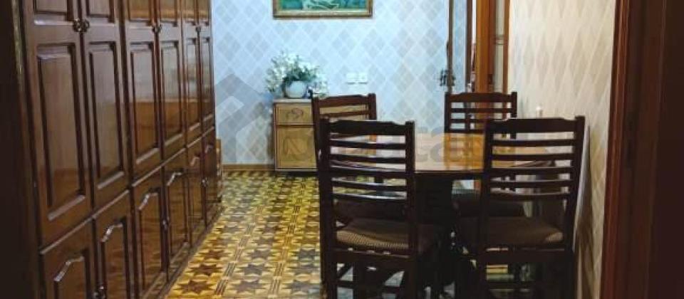 Heydər Əliyev pr., N.Nərimanov m/s yaxın məsafədə 3 otaqlı mənzil satılır/100 kv.m. - 13